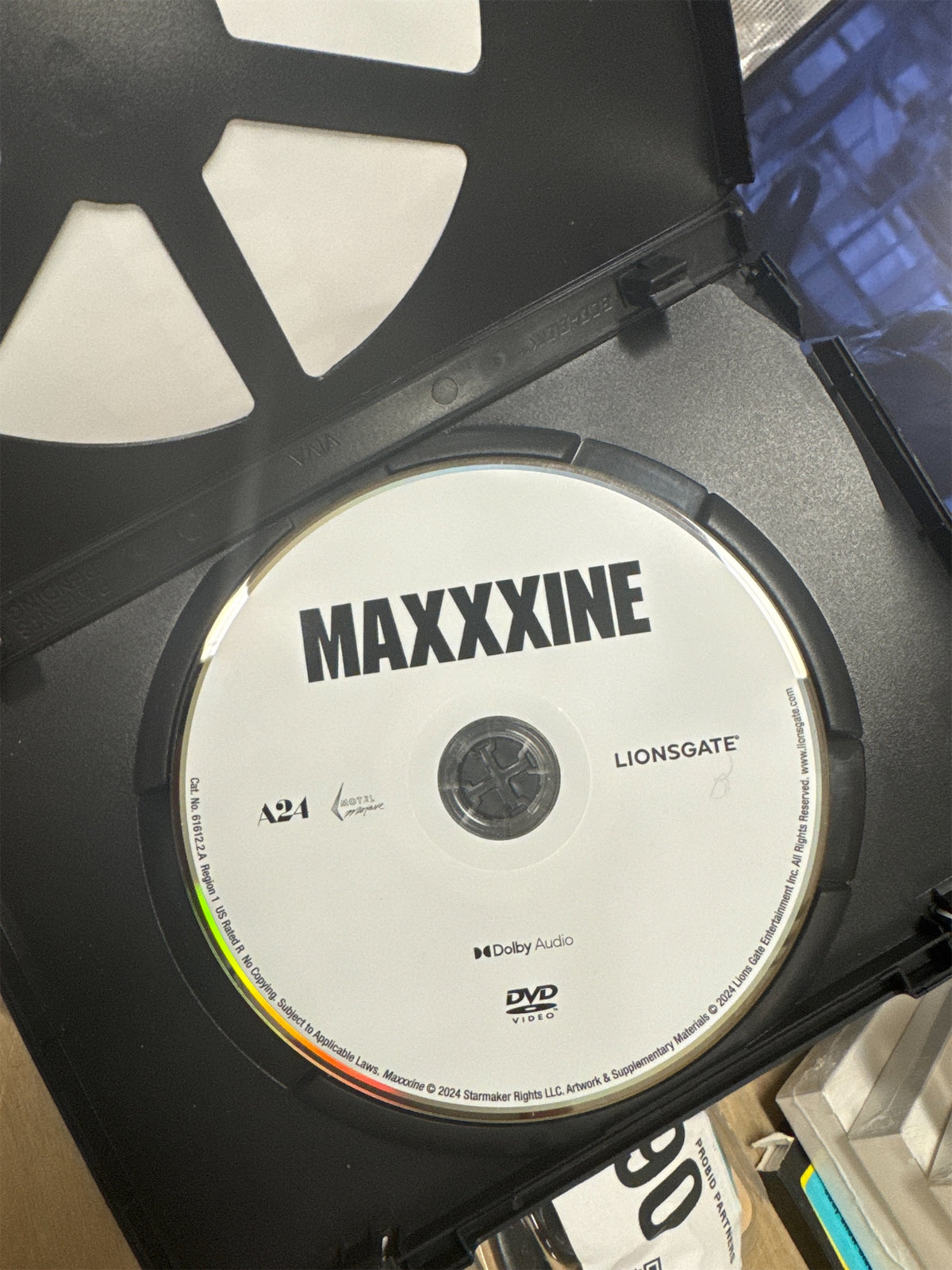 MaXXXine - DVD