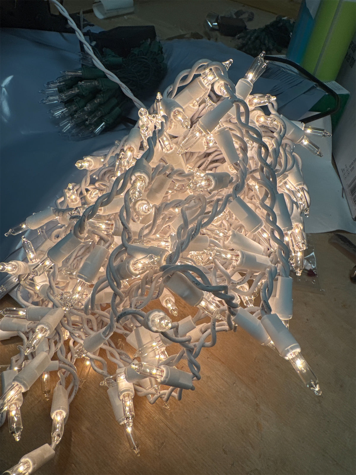 200 clear mini lights