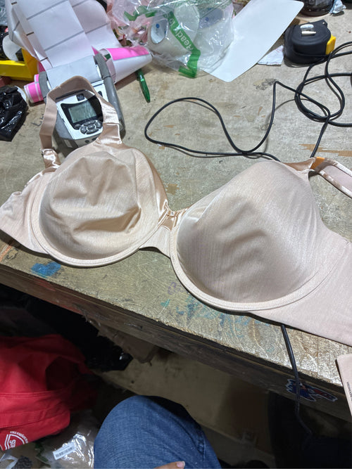 (Size: 42DD) Vanity Fair Illumination Full Figure Bra