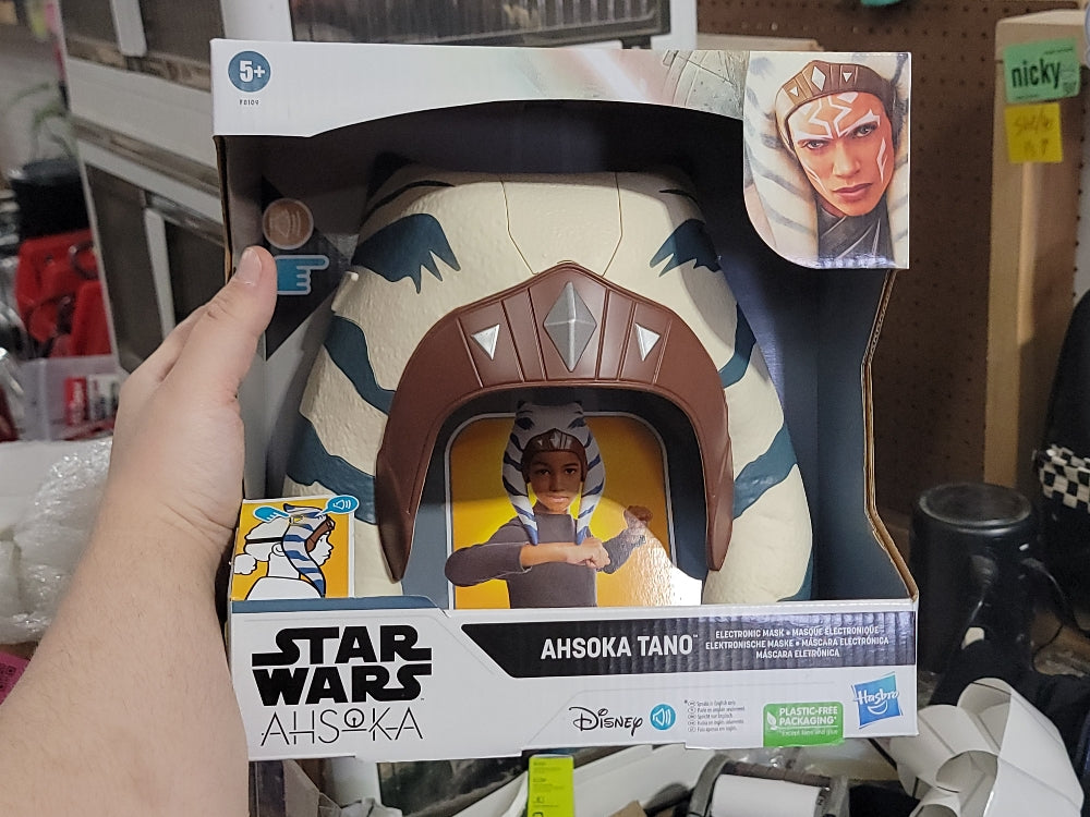 STAR WARS Ahsoka Tano Electronic Mask