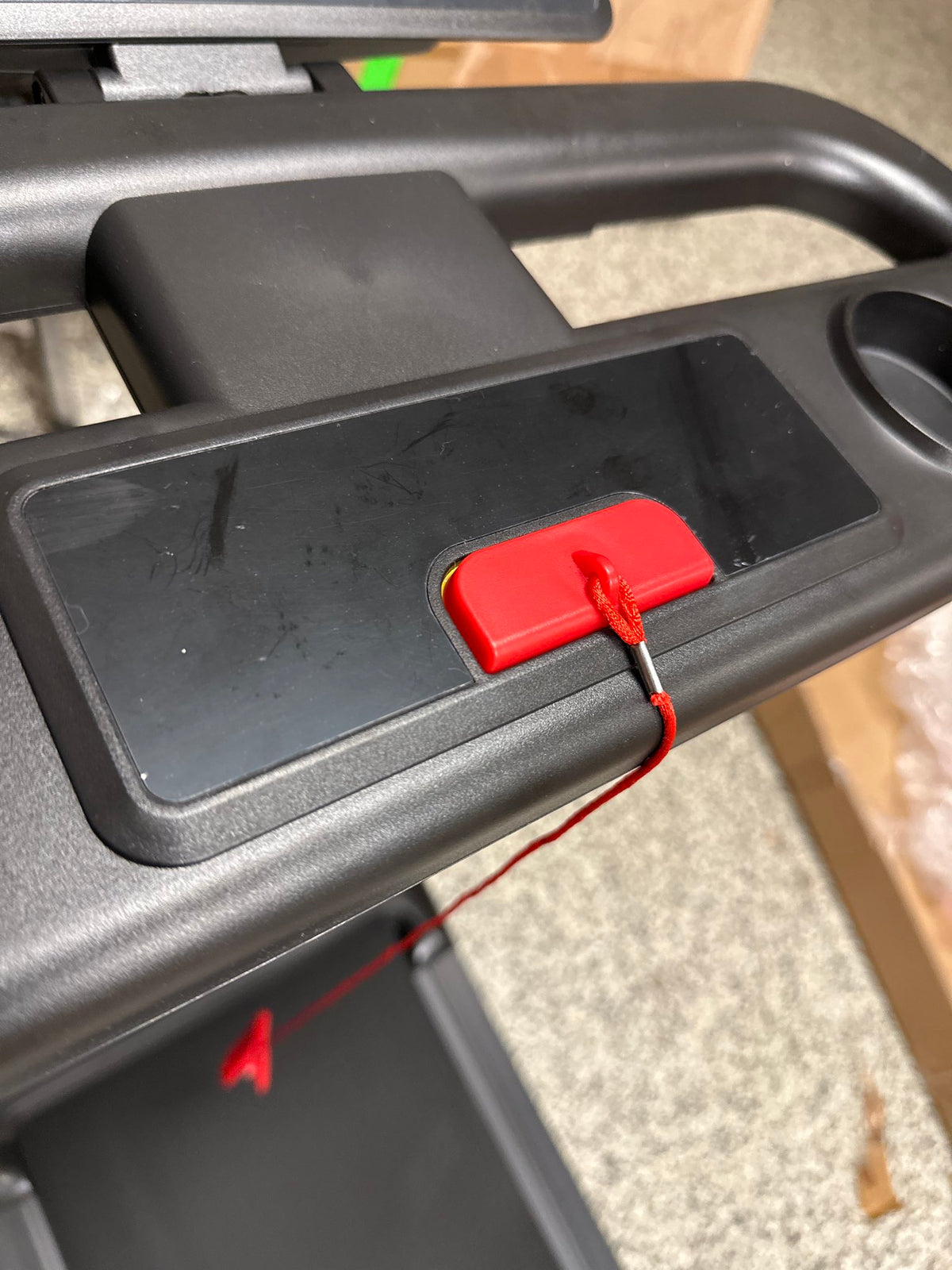 Walking Pad with Handle Bar, 0.6-10MPH 400LBS