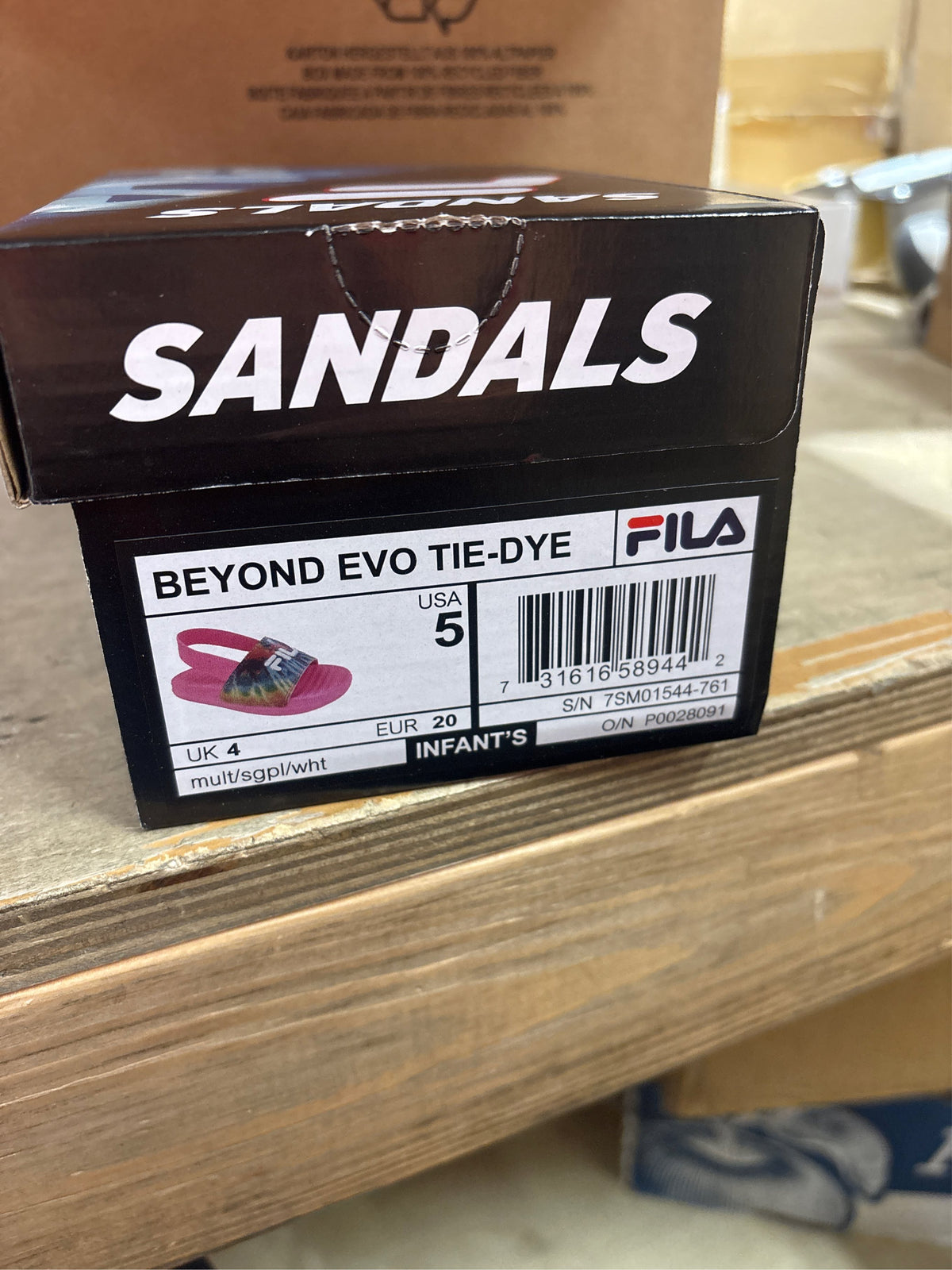 INFANT 5 FILA Beyond Evo Tie-Dye Sandles