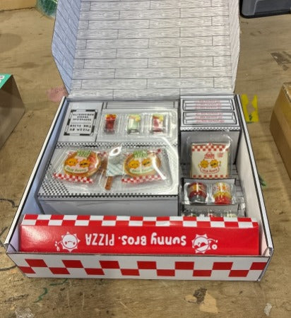 Miniverse Mini Food Pizza Party Playset