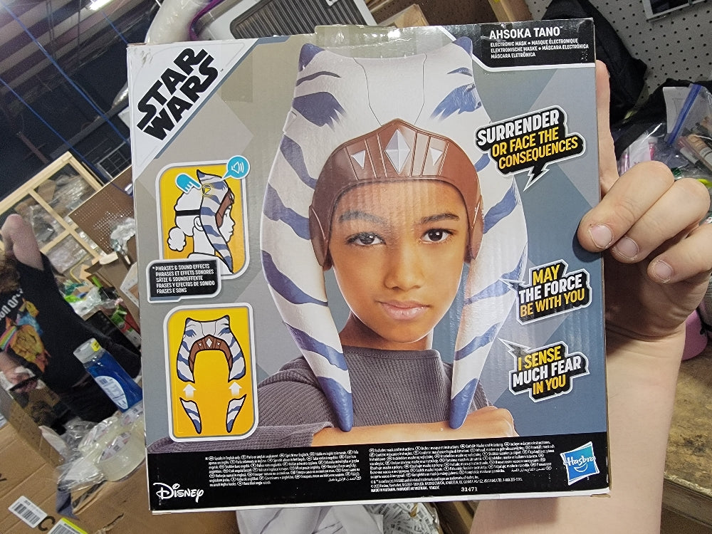 STAR WARS Ahsoka Tano Electronic Mask