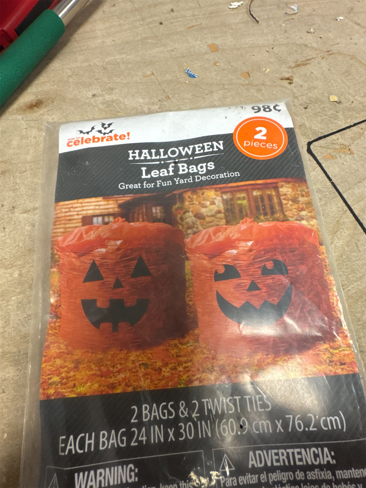 Halloween Jack-o-Lantern Leaf Bags 24x30 (2Pk)